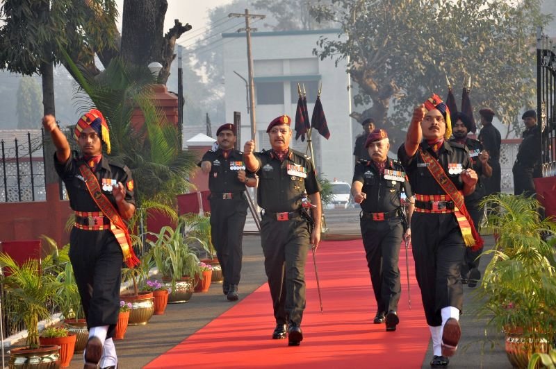 commemorationparade31jan2011095.jpg