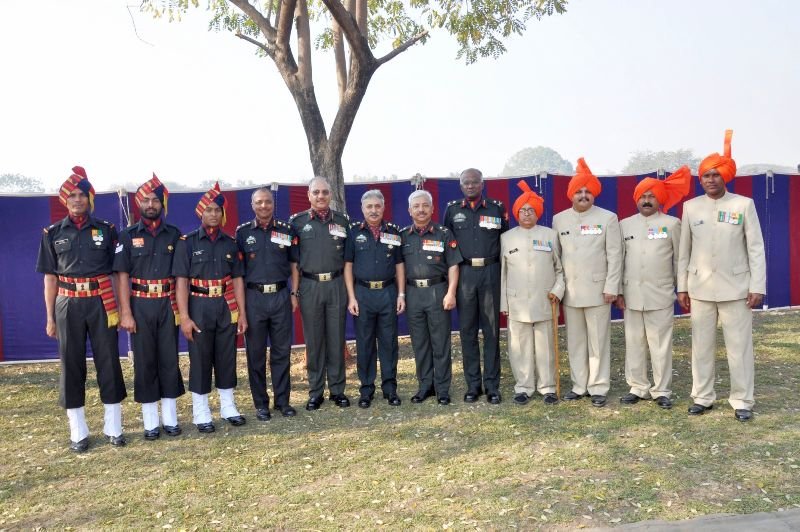 commemorationparade31jan2011364.jpg