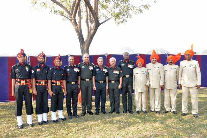 commemorationparade31jan2011366.jpg