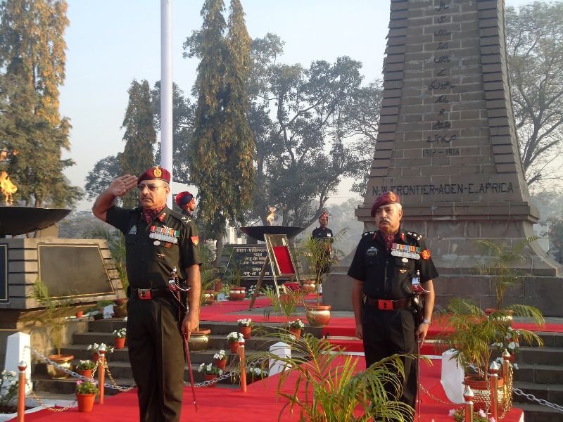 commemorationparade31jan2011458.jpg