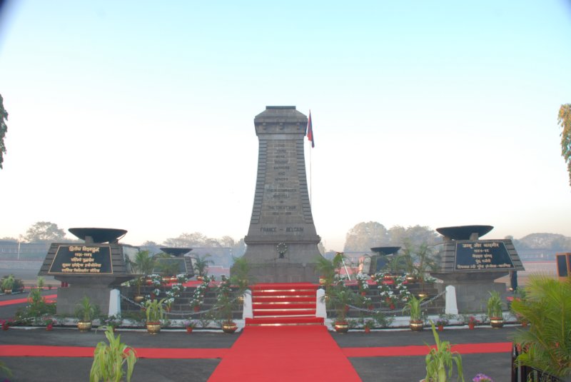 warmemorial2.jpg